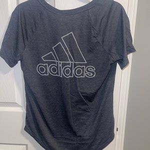 Dark grey Adidas tee